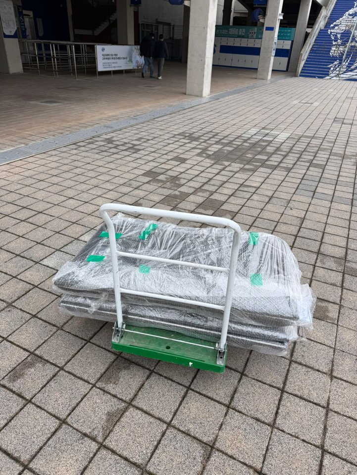 라이온즈파크 푸드코트 시식공간 환경개선